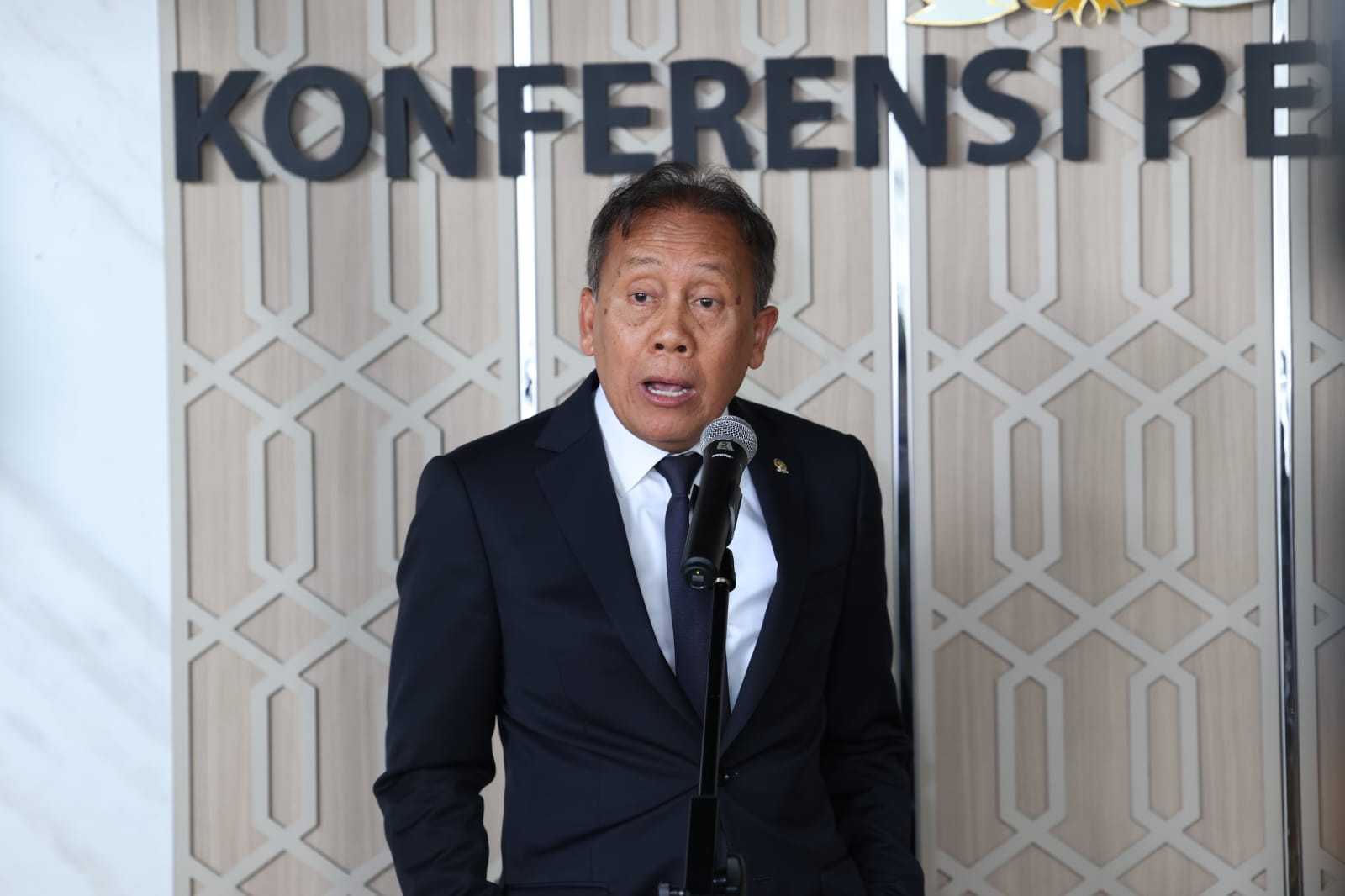 DPR Desak Pemerintah Kendalikan Pelemahan Rupiah