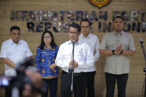 Mentan Amran Sebut Harga Sawit Mulai Pulih, 90 Persen Perusahaan Sudah Naikkan Harga TBS