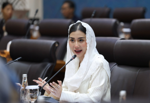 Novita Hardini Soroti Pengawasan AMDK, Galon Berusia 20 Tahun Masih Beredar