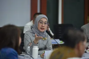 DPR Desak Percepatan Kemandirian Farmasi, 95 Persen Bahan Baku Obat Masih Impor