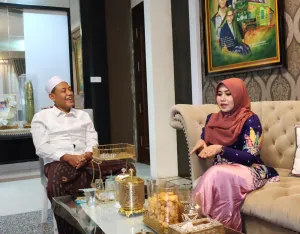 Jelang Muktamar NU, Lia Istifhama Napak Tilas di Tambakberas