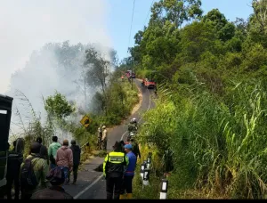 Karhutla TNBTS Belum Padam, Helikopter Water Bombing Mulai Bergerak Besok