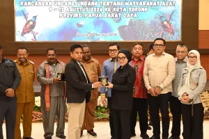 Selly Dorong RUU Masyarakat Adat Perkuat Hak Perempuan