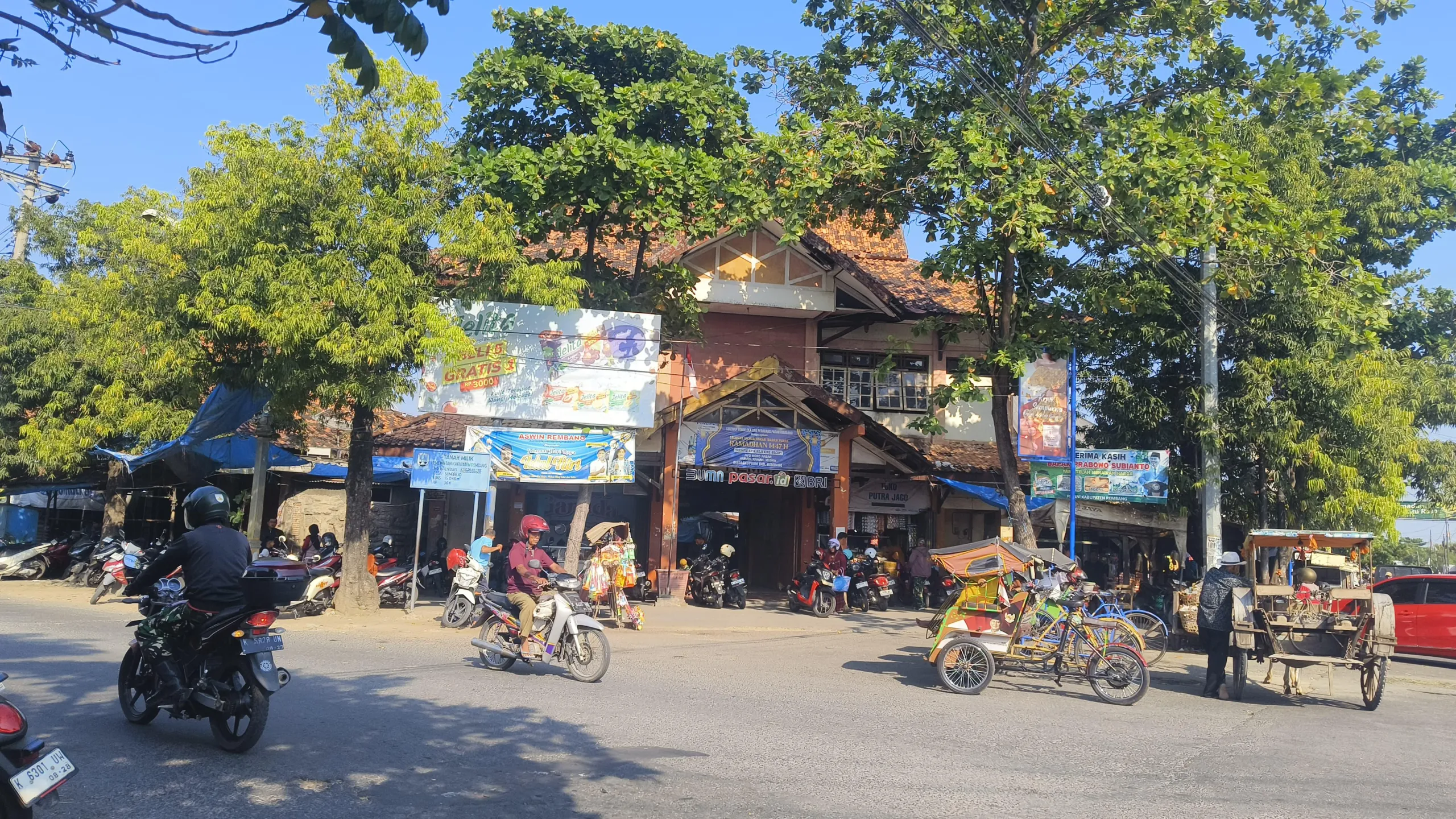 Pasar Kota Rembang Dibongkar Total, Pedagang Diminta Kosongkan Lapak