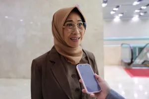 Desil Bansos Tak Akurat, DPR Minta Warga Bisa Sanggah Cepat