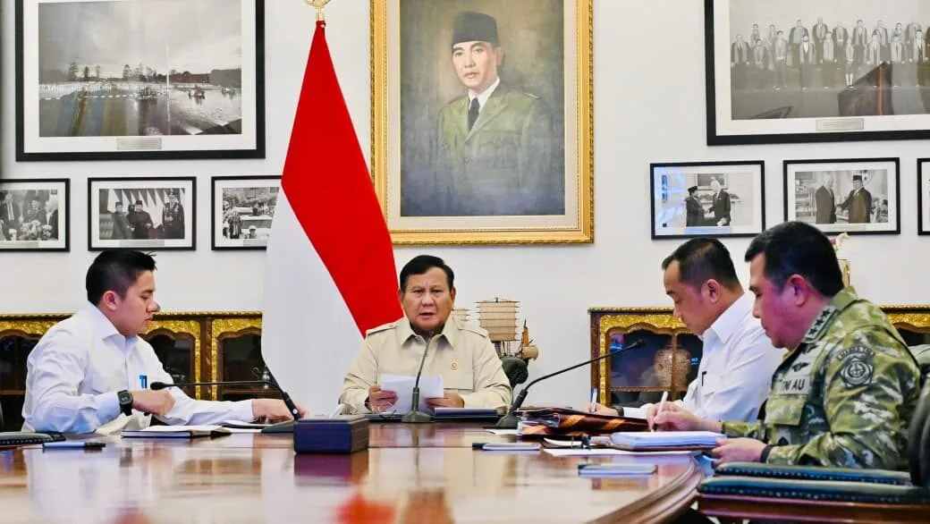 Prabowo Minta Mitigasi Bencana Tak Lagi Menunggu Kejadian