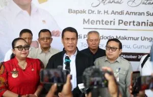 Harga Ayam di Peternak Rp21 Ribu, Mentan Amran Telusuri Penyebabnya